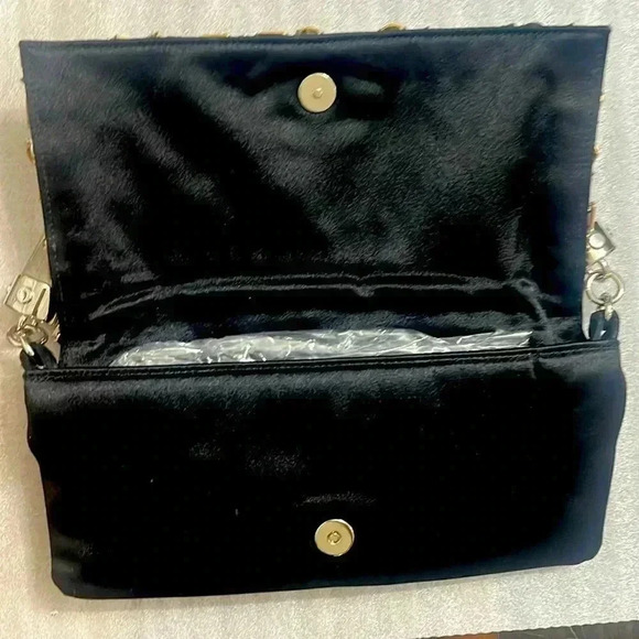 SAINT LAURENT JEWELED CLUTCH - Picture 12 of 13